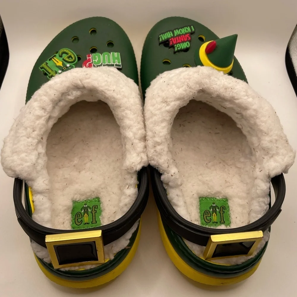 Crocs X Elf Christmas Fuzzy White Lining kids clogs size 4Y
